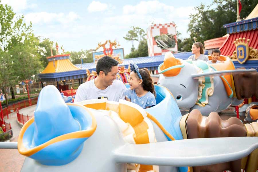 Magic-Kingdom-Gallery-04