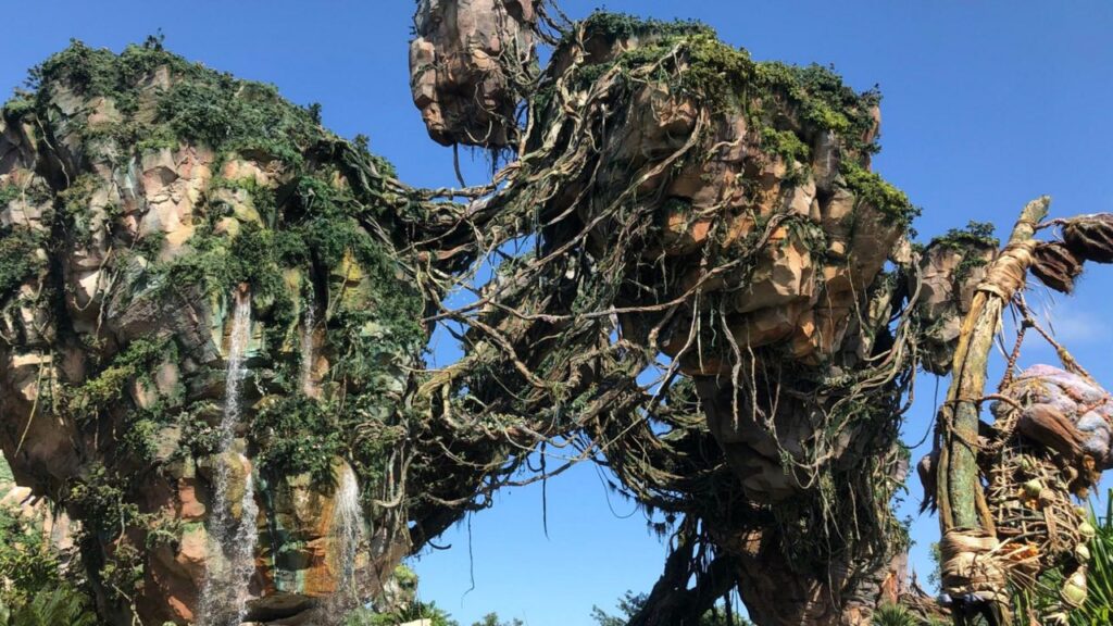 n13_pandora_disney_animal_kingdom_floating_mountains