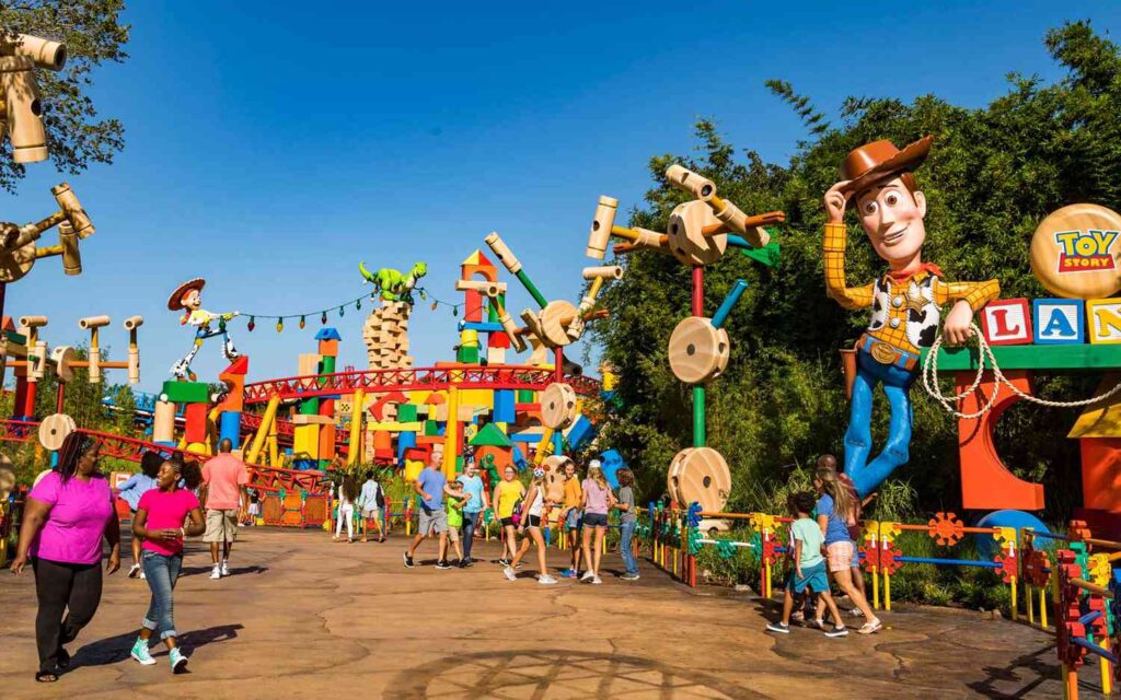 toy-story-land-disney-world-WDWHOLLYWOOD0219-1b5be260d5484769a5745e98f1dca8a8